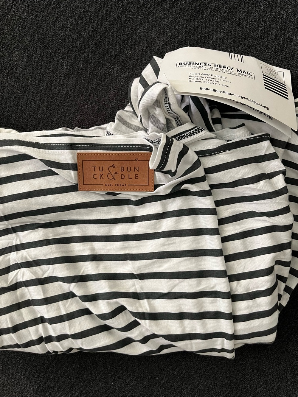 Tuck & Bundle Wrap Striped Black and White